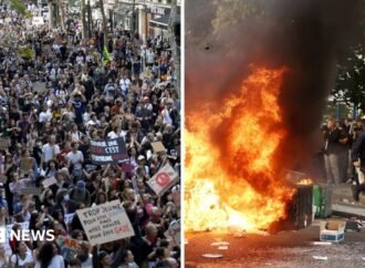 France: Riot police clash with school protesters and use tear gas