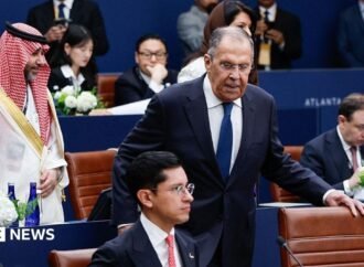 G20 ‘family photo’ cancelled after protests over presence of Russian minister