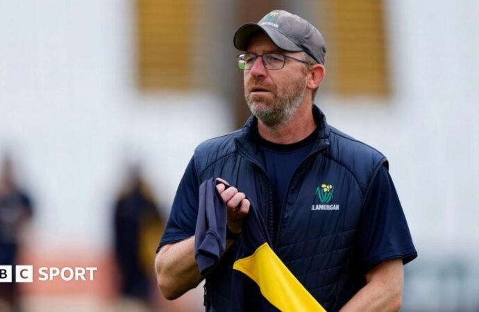 Glamorgan searching for fourth coach in five years as Dawson joins England set-up