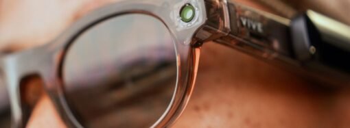 HTC Made Smart Glasses That Are Way More Private