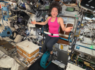 Houston, We Have a Workout: Watch This Peloton Ride With Astronaut Jessica Meir – CNET
