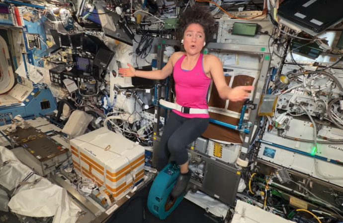 Houston, We Have a Workout: Watch This Peloton Ride With Astronaut Jessica Meir – CNET