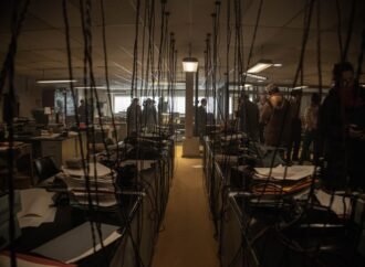 How ‘Ink’ Production Designers Recreated The Sun Newsroom Using Functional Linotype Machines, Working Rotary Phones and Old Typewriters