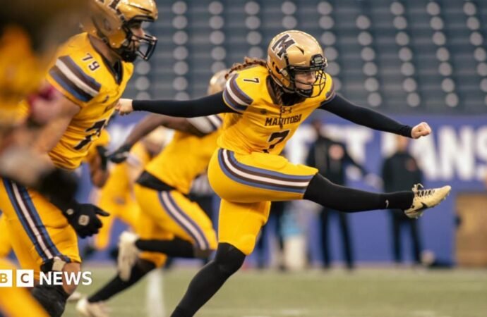 ‘I earned the respect’: First woman football captain at University of Manitoba