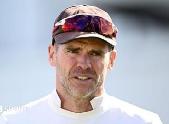 James Anderson: Lancashire to look into farewell for legendary bowler amid fan anger