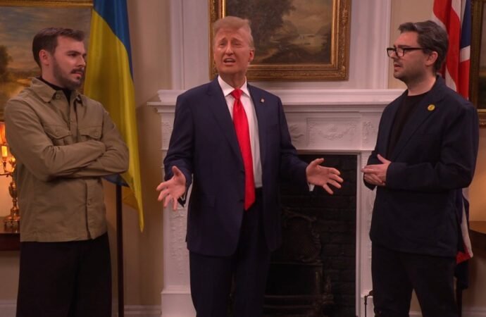 James Austin Johnson’s Trump Stops by ‘SNL U.K.’ for Meeting With Burnham and Zelenskyy: ‘You Don’t Have One Guy Who Can Play Trump?’