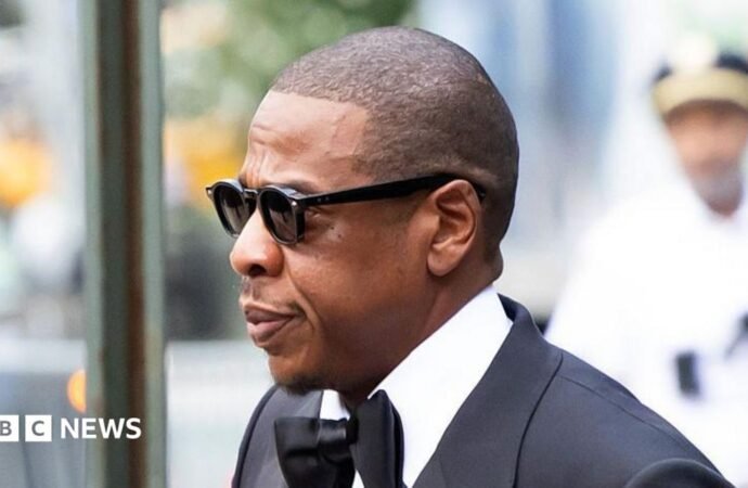 Jay-Z to perform at Super Bowl half-time show