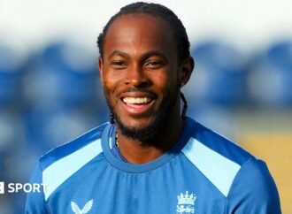 Jofra Archer: England bowler signs one-year extension at Sussex