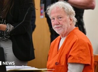 Judge throws out child sex abuse charges against actor Timothy Busfield