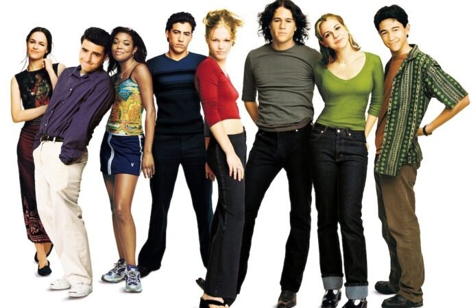Julia Stiles Reunites With ’10 Things I Hate About You’ Cast, Cries During Heath Ledger Tribute on ‘Dancing With the Stars’