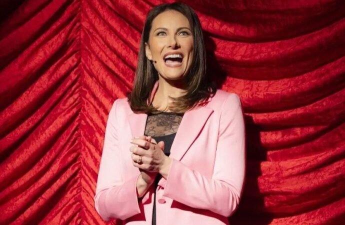 Laura Benanti on Her Journey From Broadway to Stand-Up With a Riotous One-Woman Show, ‘Nobody Cares,’ and Why Melania Remains One of Her Proudest Roles