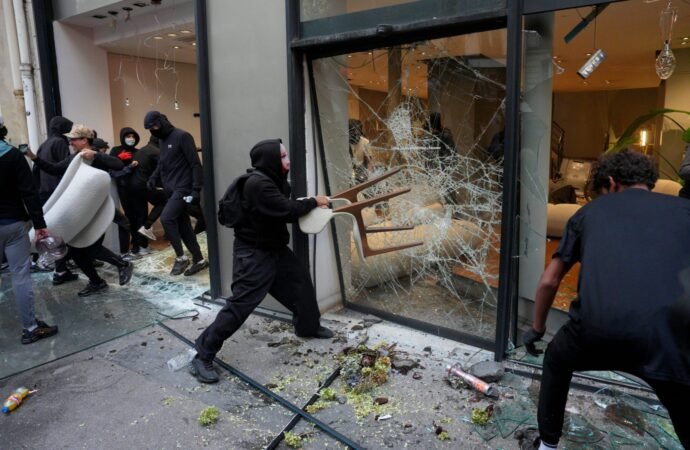 Looters hit 3,000 French businesses. Within hours, the haul was trending on Vinted under the riot’s date | Fortune