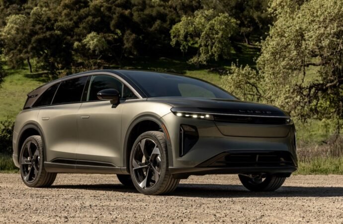 Lucid Motors’ EV output falls to lowest level in almost 2 years | TechCrunch