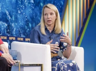 Marissa Mayer: Anyone who says they know how AI will play out is ‘either lying or arrogant or both’ | Fortune