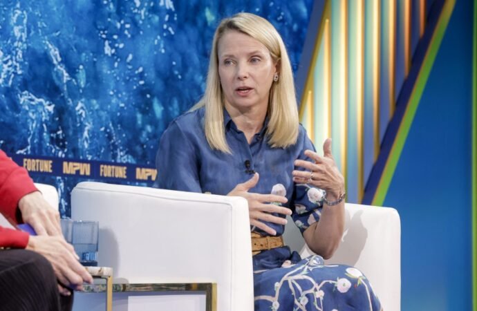 Marissa Mayer: Anyone who says they know how AI will play out is ‘either lying or arrogant or both’ | Fortune