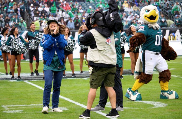 NASA Astronaut Christina Koch at Eagles vs. Rams – NASA
