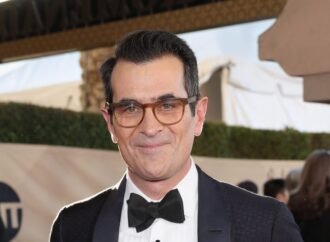 NBC Developing New ‘Coach’ Series With ‘Modern Family’ Star Ty Burrell