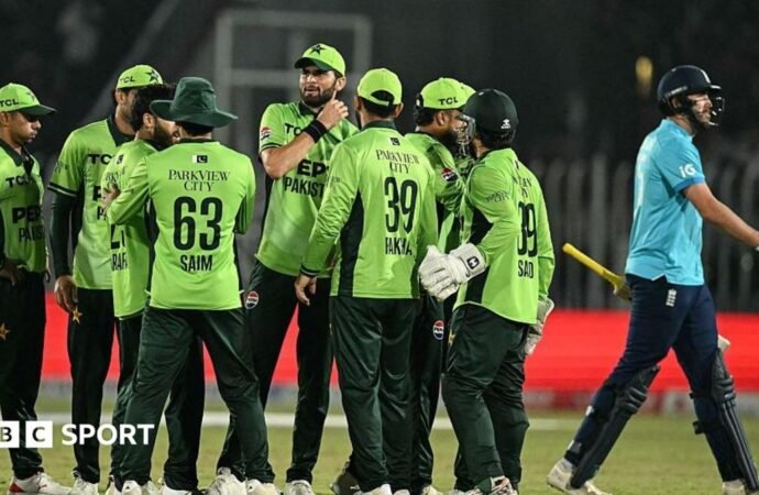 Pakistan vs England: Sloppy visitors floored by Arafat Minhas in Rawalpindi