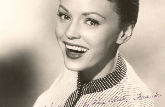 Peggy King, ‘George Gobel Show’ Actress and Singer of the ’50s, Dies at 96