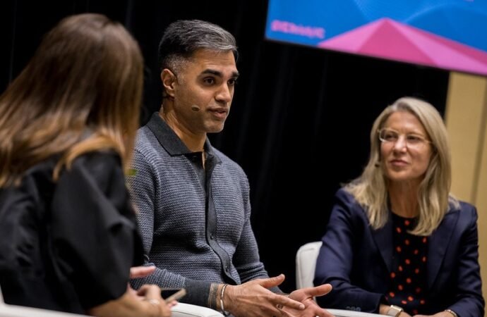 Pile-ins, payouts, and pacing pressure: the investors behind the VCs open up | TechCrunch