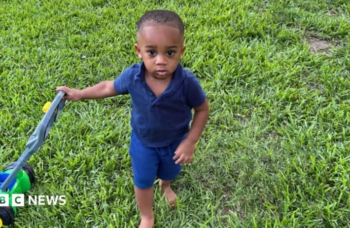 Police cleared in fatal shooting of one-year-old in Mississippi parking lot