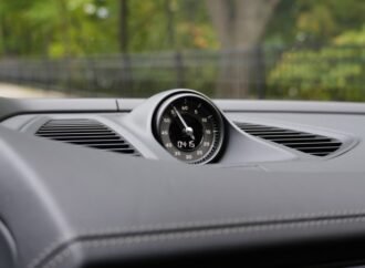 Porsche’s electric Macan Turbo is an automotive existential crisis | TechCrunch