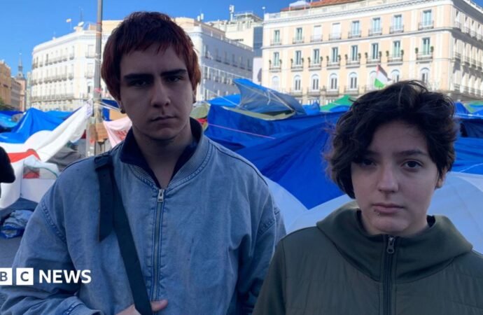 Protesters blame ‘vulture funds’ for Spain’s housing crisis