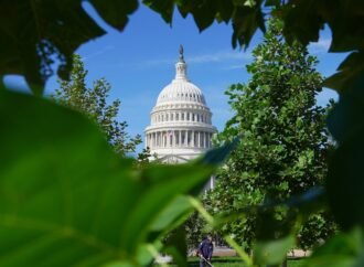 Senate reaches bipartisan deal on permitting bill to speed approvals of new energy projects