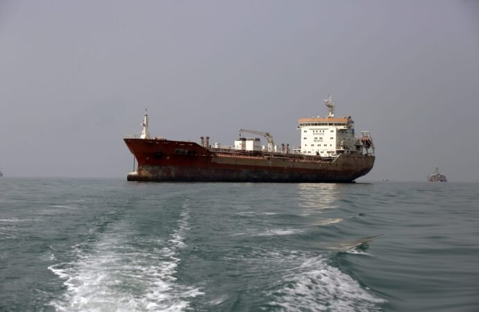 Ship captains and crews transiting the Strait of Hormuz make so much danger pay that they’re ‘almost being viewed as mercenaries’ | Fortune