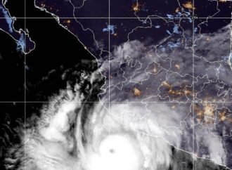 Simon strengthens into a Category 4 hurricane as it approaches Mexico’s coast