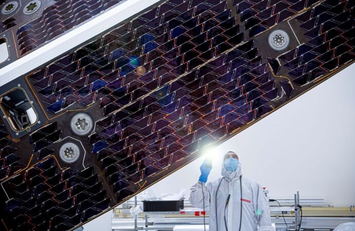 Solar Cells Inspected on NASA’s NEO Surveyor – NASA Science