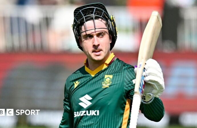 South Africa call up Matthew Breetzke for second Test against Australia