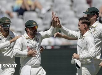 South Africa vs Australia: Careless dismissals give tourists route to series win