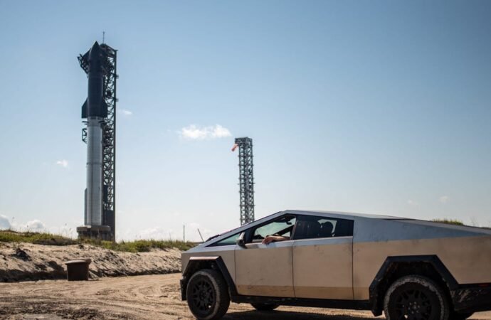 SpaceX stock jumps 9% after Musk says the company is exploring a merger with Tesla