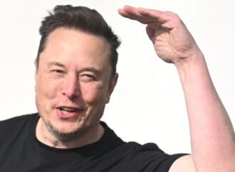 SpaceX’s Starlink closer to becoming a major mobile carrier rival