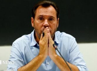Spain train crash: Transport minister says he won’t resign over disaster