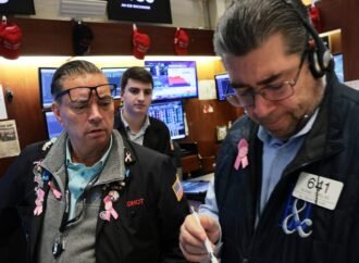 The tech selloff is forcing companies to rethink their IPO plans