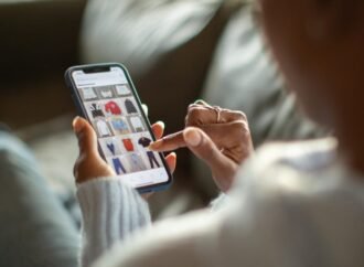 This AI startup is cloning consumers so companies can pick their brains