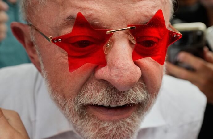Trump critic Lula wins reelection, saying Brazil is not ‘anyone’s backyard,’ while Bolsonaro asks for results to be annulled | Fortune