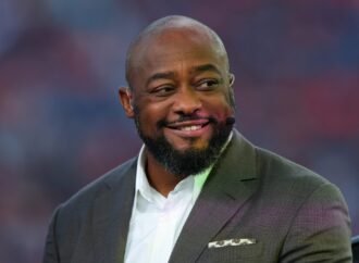 Warren Buffett watches YouTube, David Solomon DJs, and this former NFL coach spent 12 years playing Minecraft | Fortune