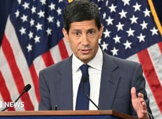 What is happening with US interest rates and the economy?