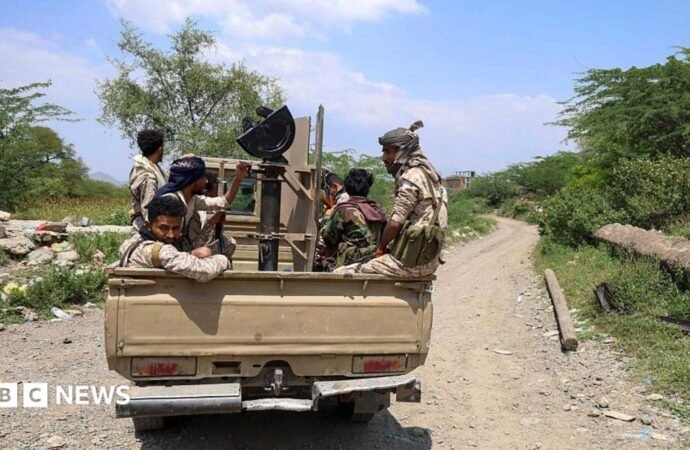 Yemen government announces major operation to retake Houthi territory