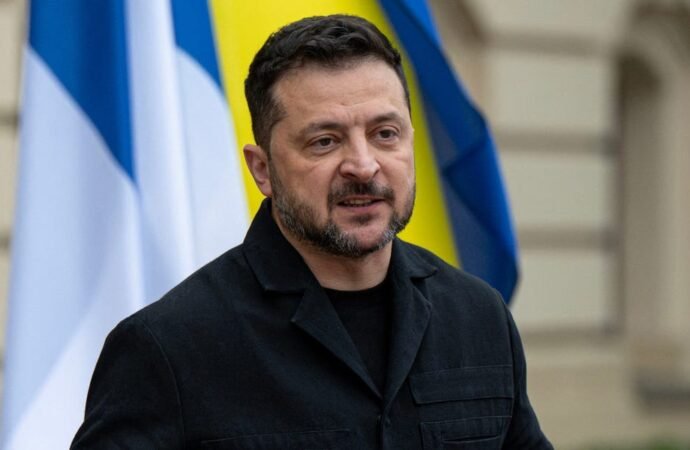 Zelenskyy says Starlink is working again in Ukraine and thanks Americans who ‘took this seriously’