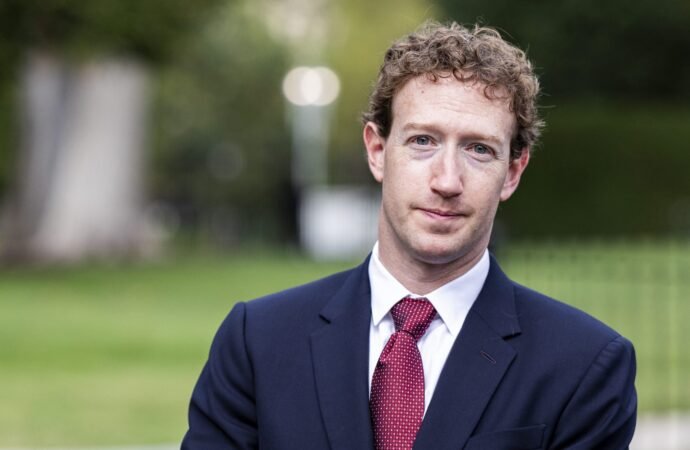 Zuckerberg told Meta directors he might leave California, where he could lose billions to a wealth tax. Now Meta is issuing a new class of stock | Fortune