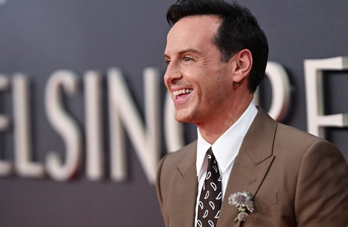 ‘Elsinore’ Star Andrew Scott on Why Movies Should Still Tackle the AIDS Crisis: ‘The Shame Lies With the Governments Who Ignored’ It