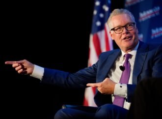 ‘I drive a Tesla’: After Elon Musk said he’d lose his job, Delta CEO Ed Bastian says there’s ‘no tit for tat’ as airline unveils earnings miss | Fortune