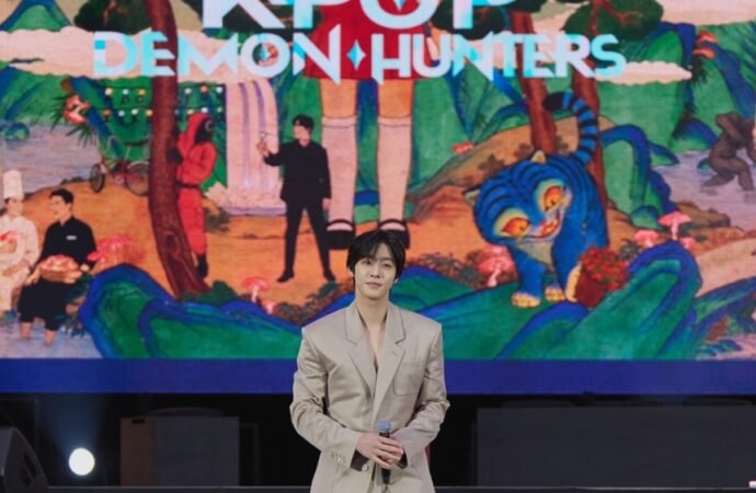 ‘KPop Demon Hunters,’ ‘Squid Game’ Stars Fete Netflix’s Korea Decade as Ted Sarandos Teases ‘Tantara,’ ‘All of Us Are Dead’ Season 2