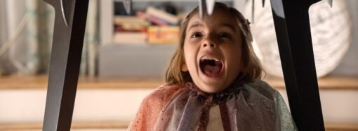 ‘Other Mommy’ Star Arabella Olivia Clark on Working With Jessica Chastain and Being Mentored by Mckenna Grace